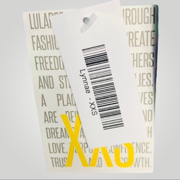 New With Tags Lularoe Stripes Lynnae Size XXS - Picture 3 of 3